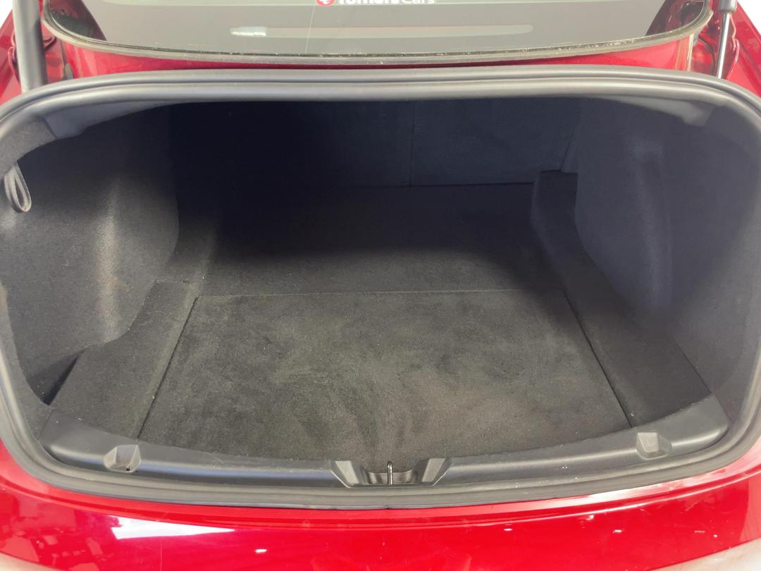 Photo '14' of Tesla Model 3