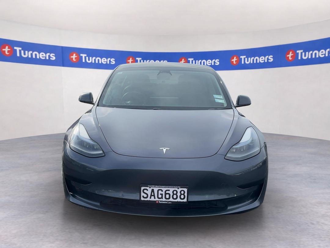 Photo '2' of Tesla Model 3