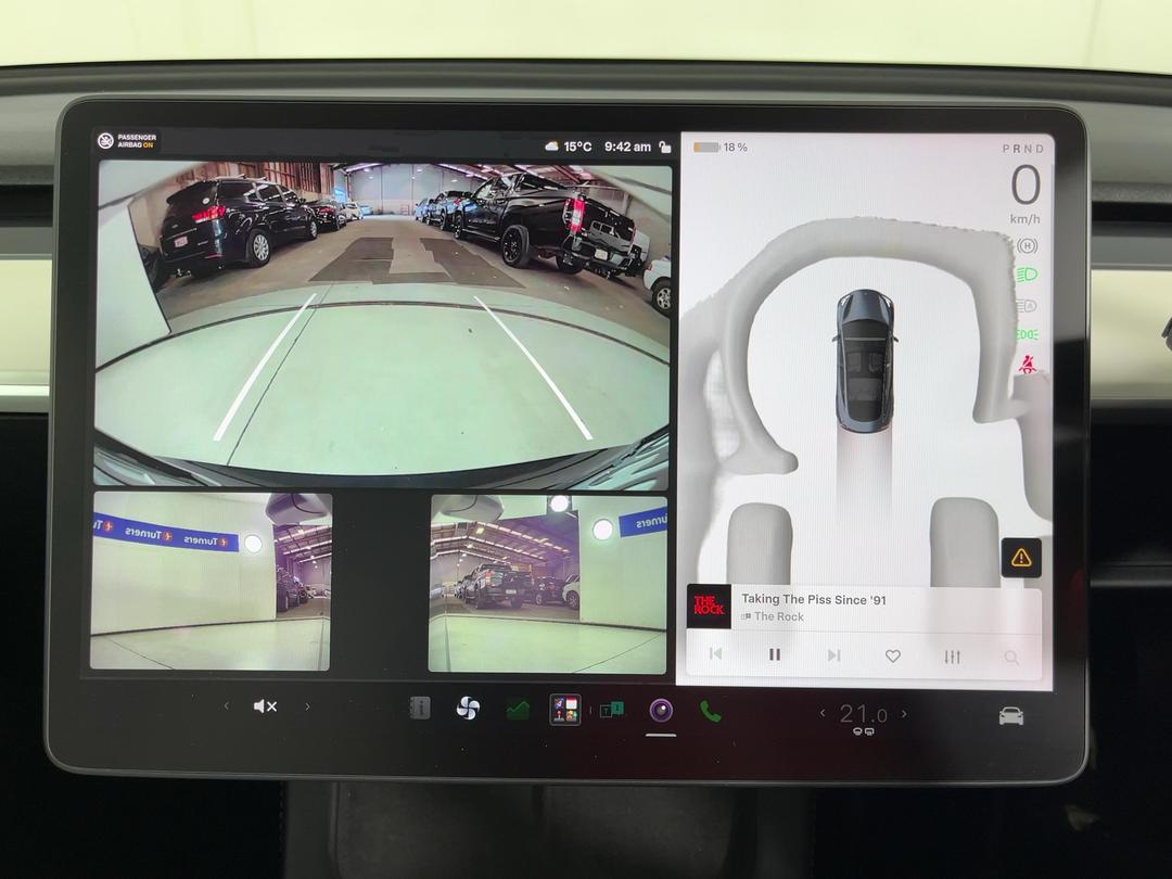 Photo '26' of Tesla Model 3