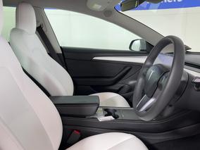 Photo '16' of Tesla Model 3
