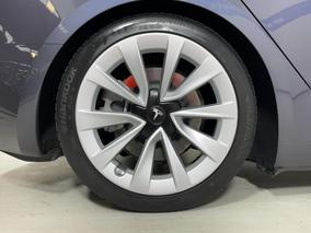 Photo '12' of Tesla Model 3