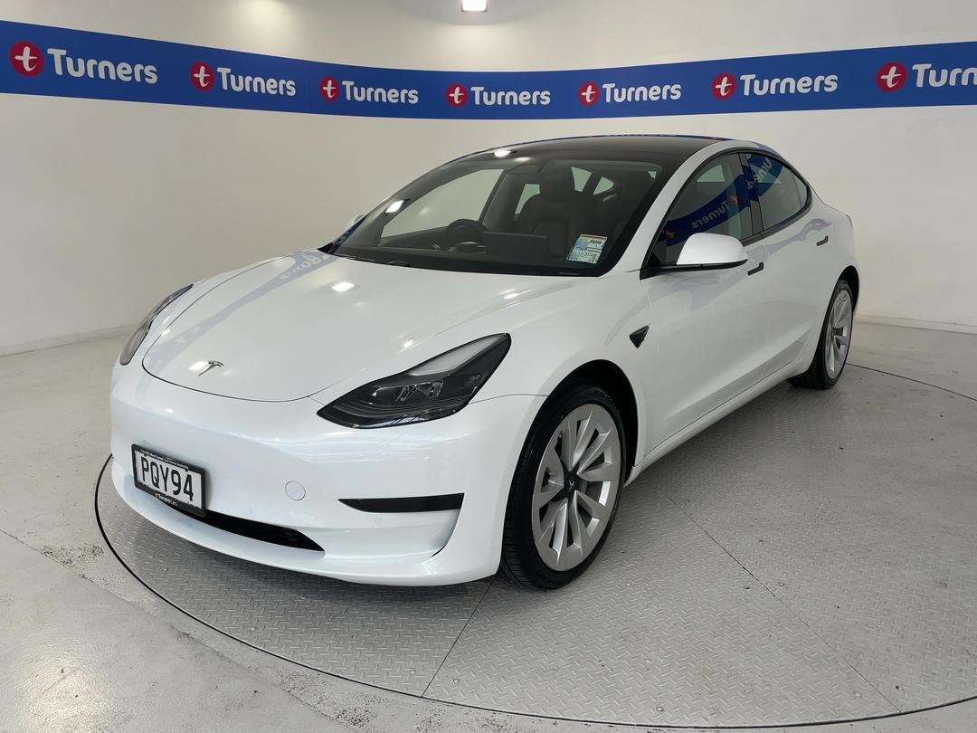 Photo '4' of Tesla Model 3
