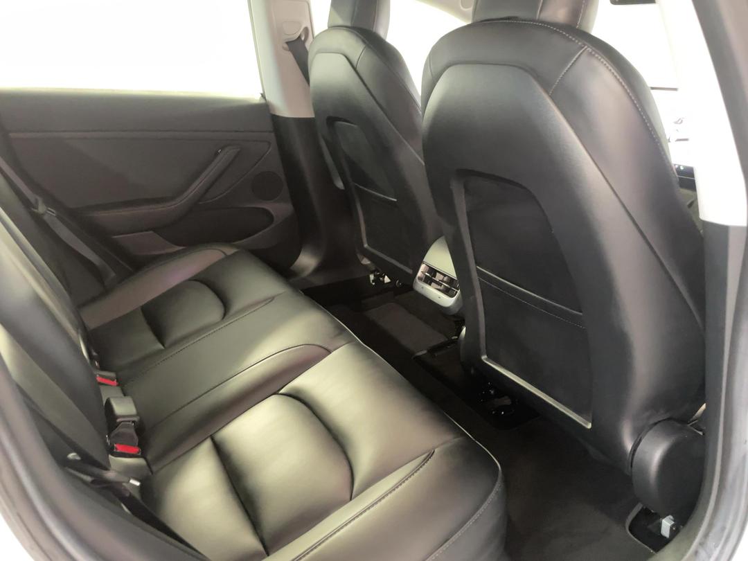 Photo '20' of Tesla Model 3