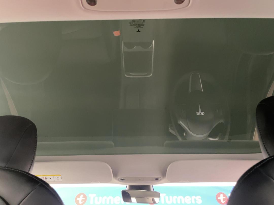 Photo '28' of Tesla Model 3