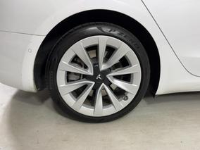 Photo '12' of Tesla Model 3