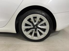 Photo '11' of Tesla Model 3