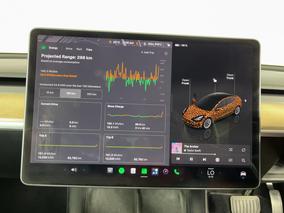 Photo '21' of Tesla Model 3