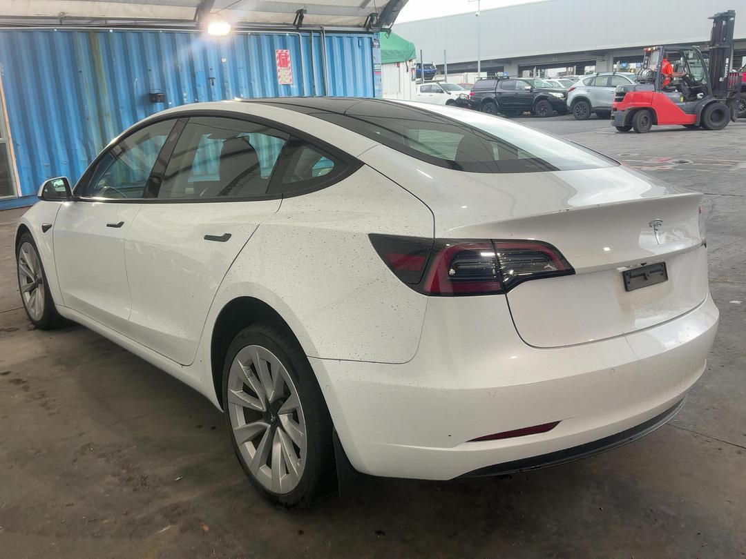 Photo '4' of Tesla Model 3 Rear Wheel Drive Photo '4' of Tesla Model 3 Rear Wheel Drive
