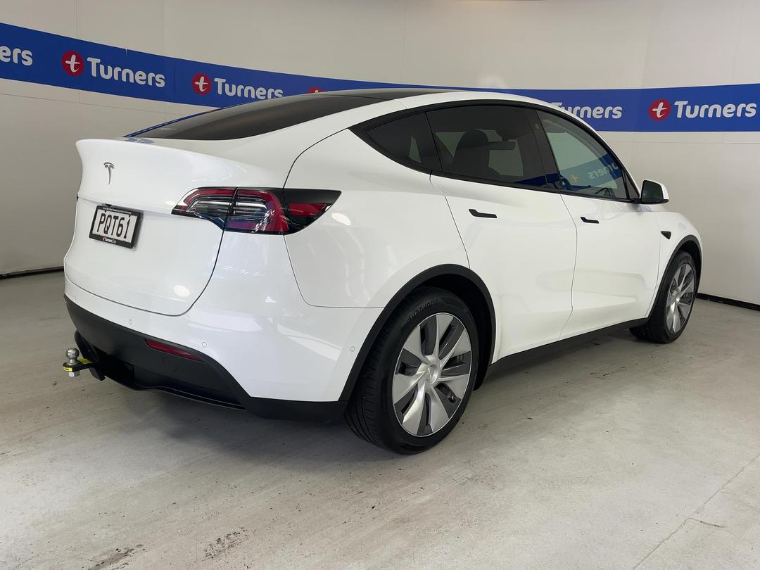 Photo '7' of Tesla Model Y