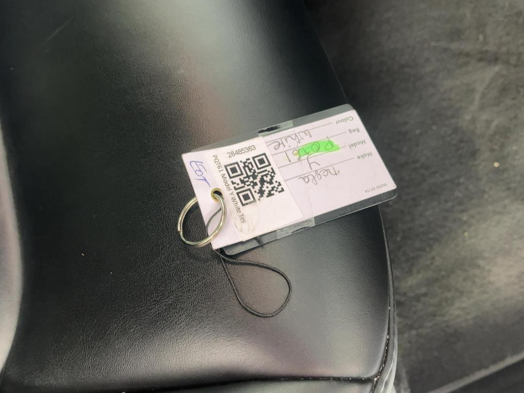 Photo '22' of Tesla Model Y