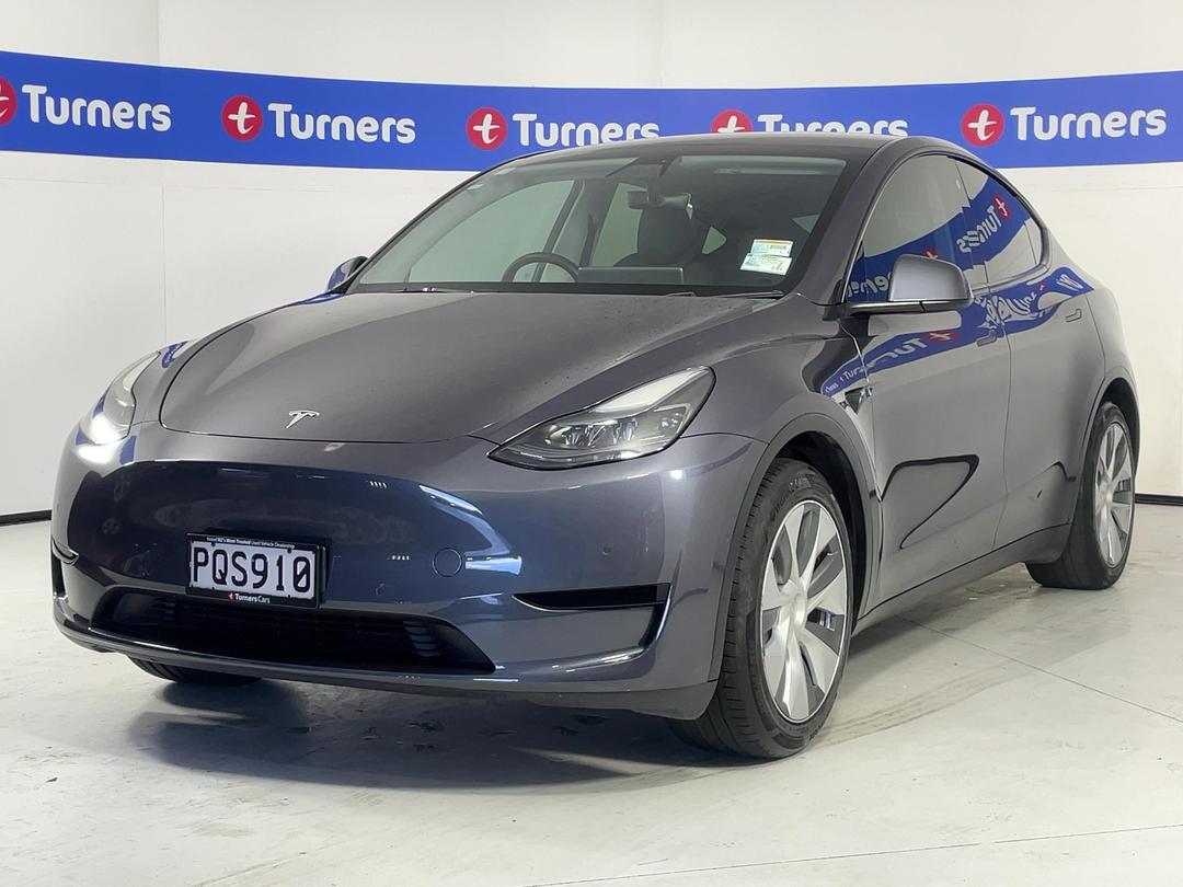 Photo '4' of Tesla Model Y