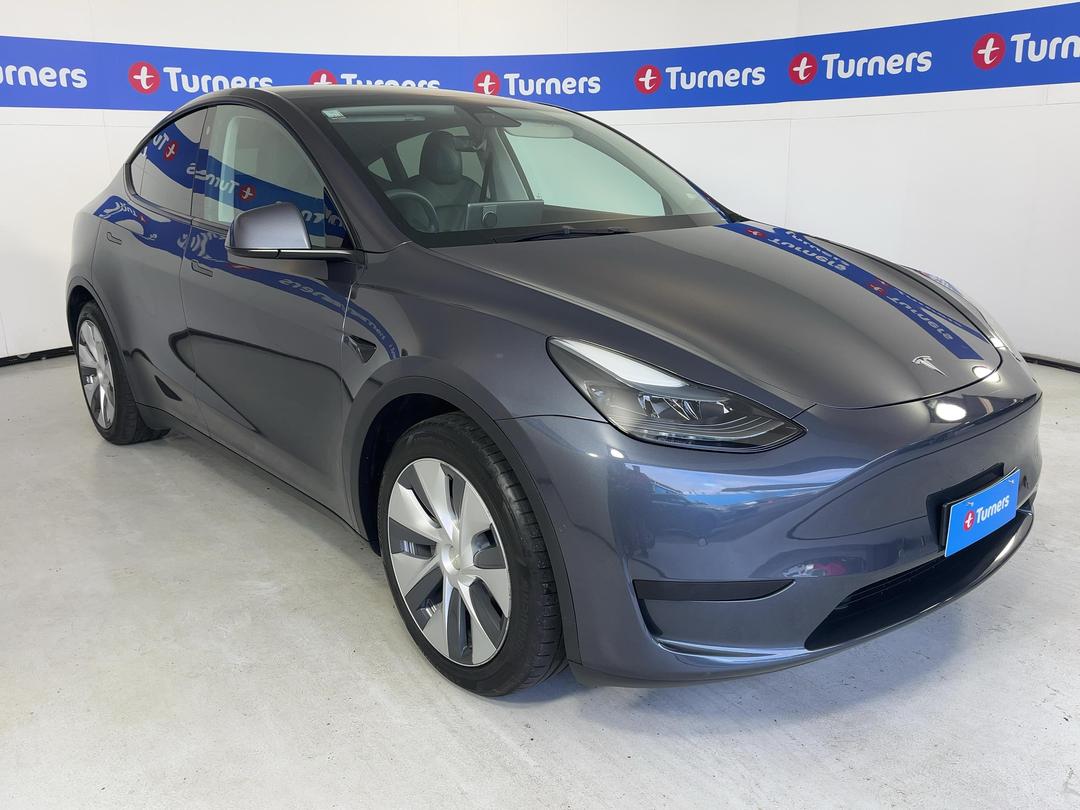 Photo '1' of Tesla Model Y