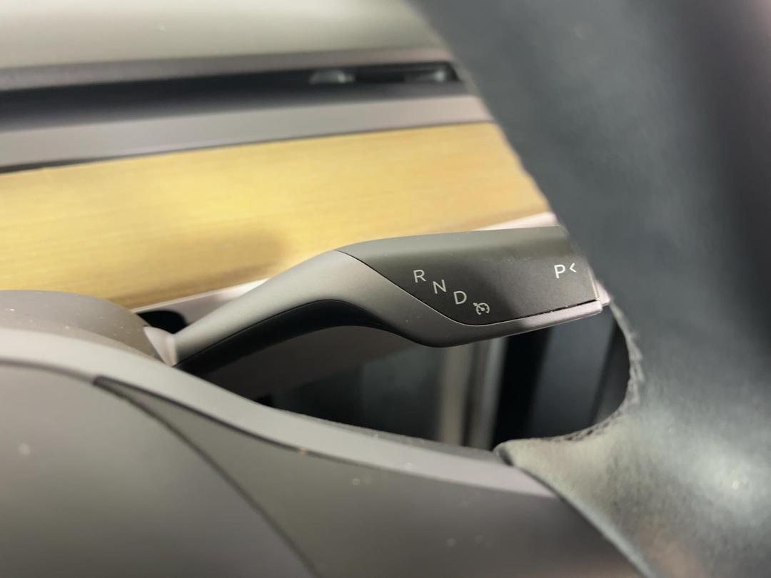 Photo '18' of Tesla Model Y