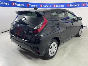 Photo '7' of Toyota Aqua