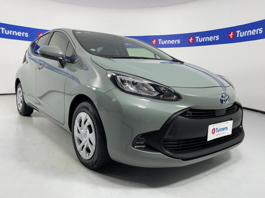 Photo '1' of Toyota Aqua