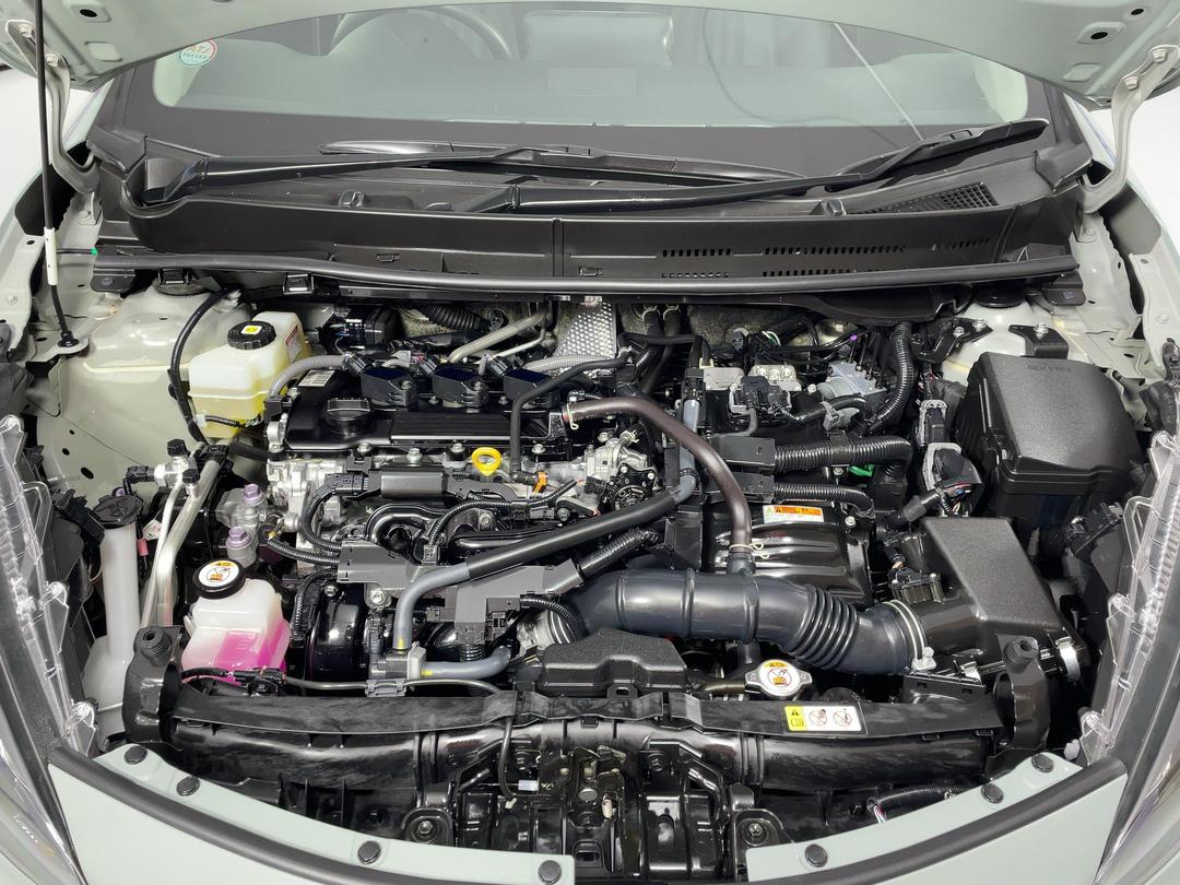 Photo '13' of Toyota Aqua
