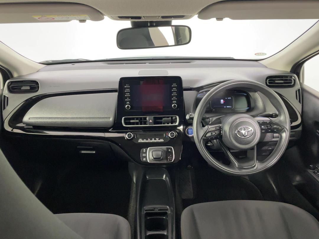 Photo '17' of Toyota Aqua