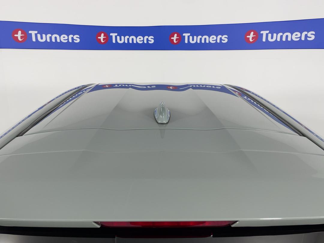 Photo '30' of Toyota Aqua