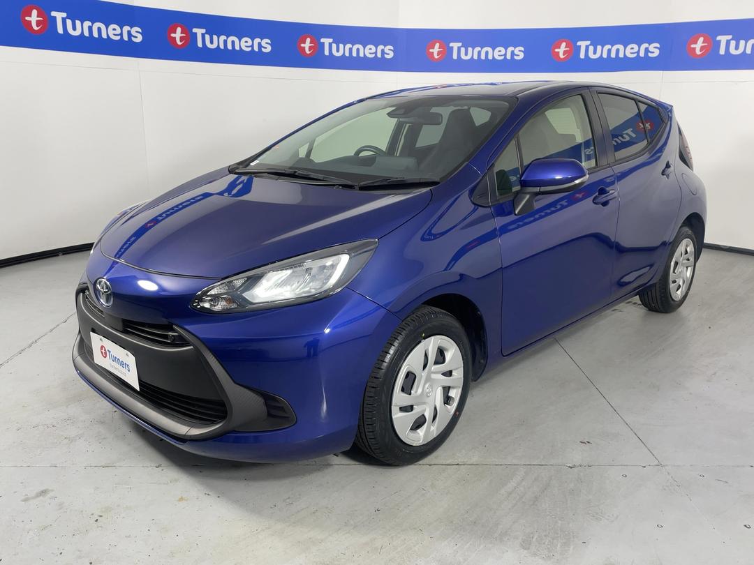 Photo '4' of Toyota Aqua