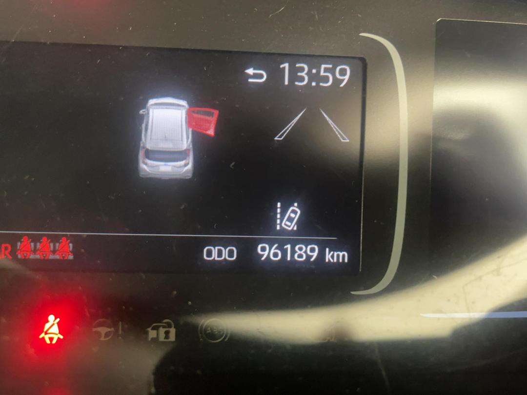 Photo '21' of Toyota Aqua
