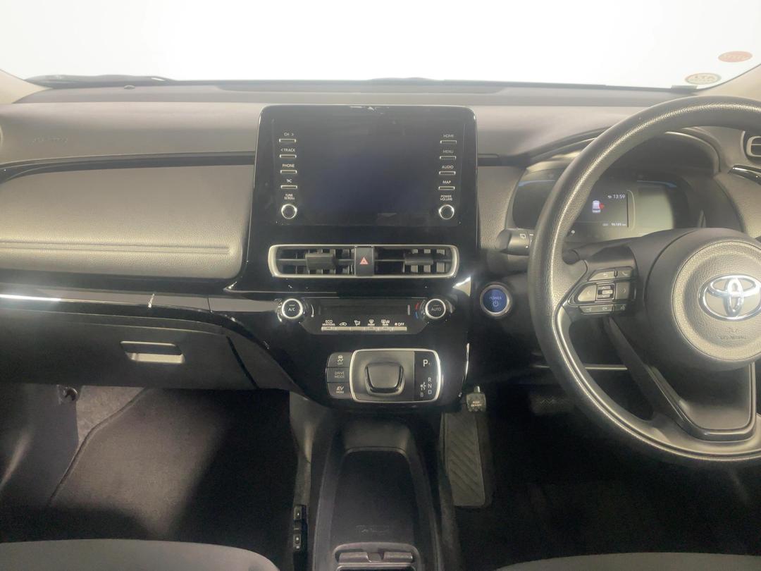 Photo '18' of Toyota Aqua