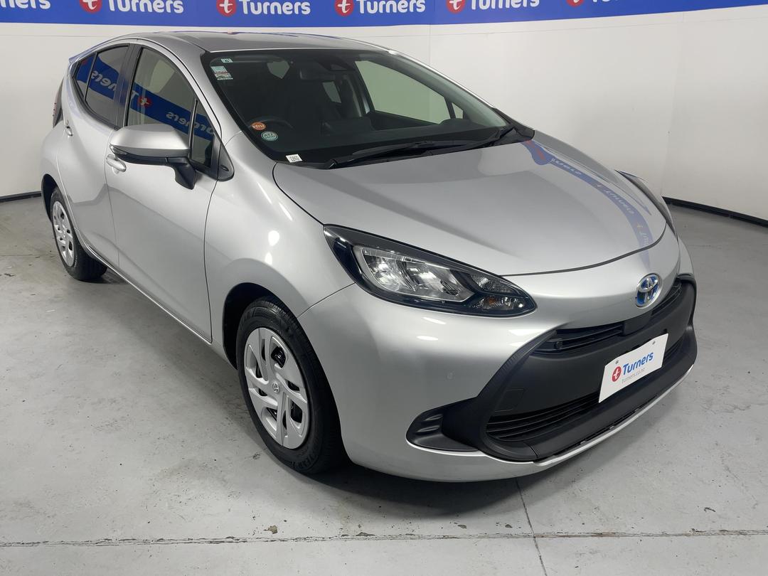 Photo '1' of Toyota Aqua
