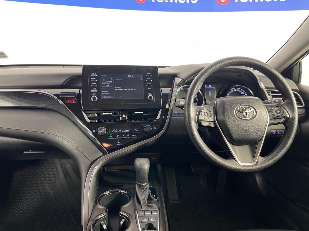 Photo '17' of Toyota Camry