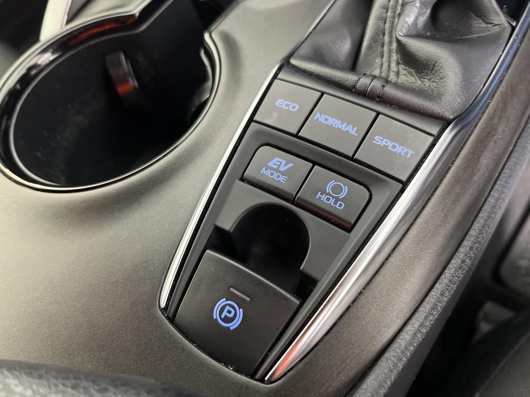 Photo '25' of Toyota Camry