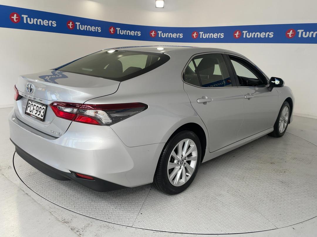 Photo '7' of Toyota Camry