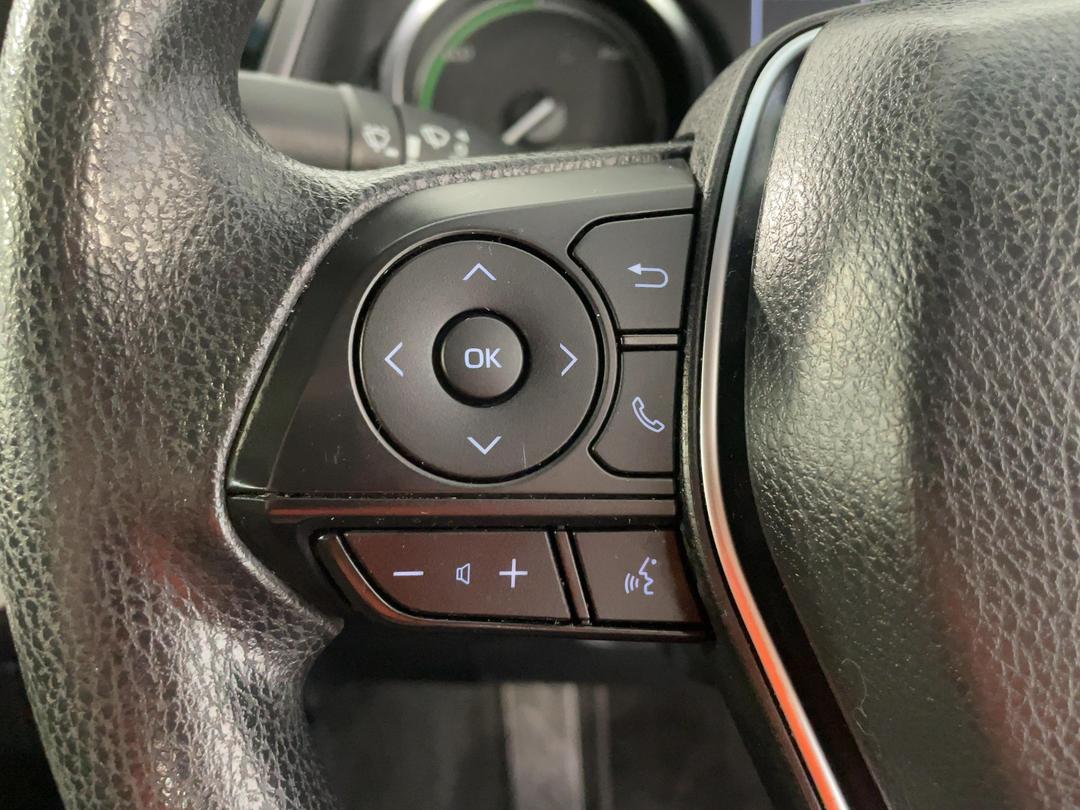 Photo '27' of Toyota Camry