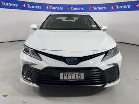 Photo '2' of Toyota Camry