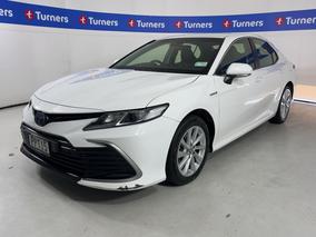 Photo '4' of Toyota Camry