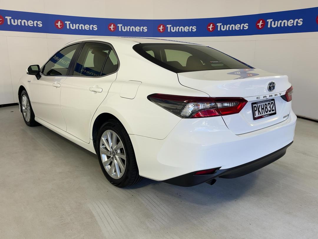 Photo '5' of Toyota Camry