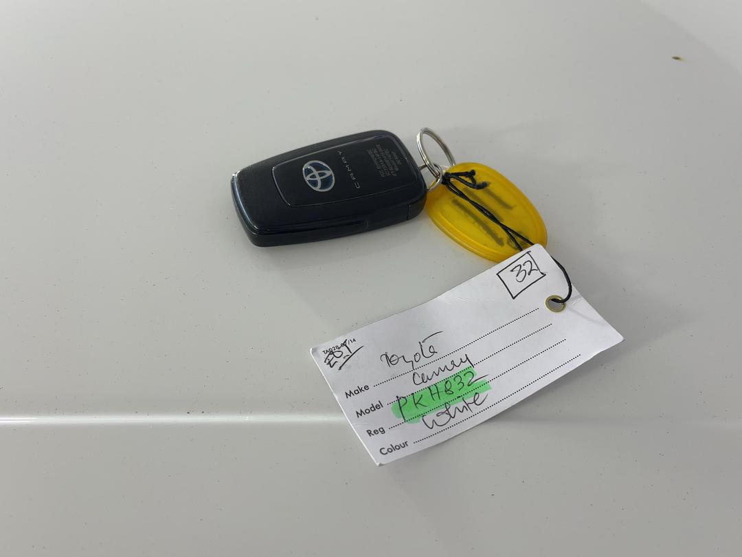 Photo '22' of Toyota Camry