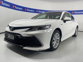 Photo '4' of Toyota Camry