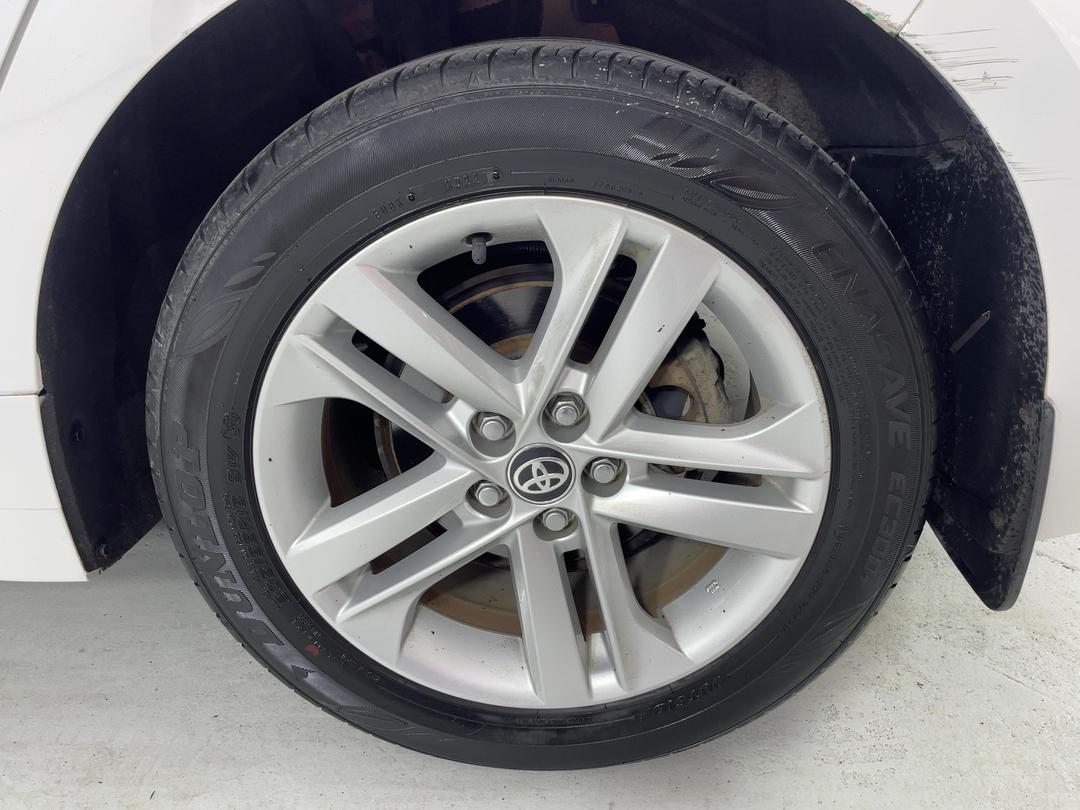 Photo '11' of Toyota Corolla