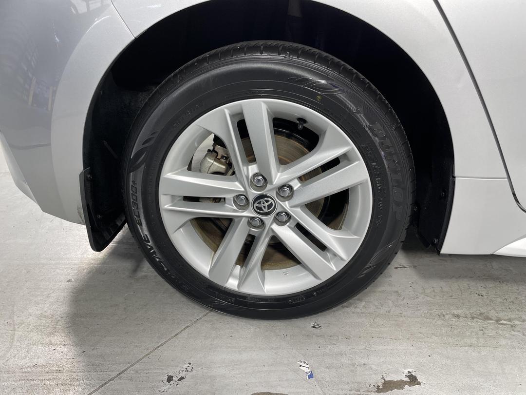 Photo '12' of Toyota Corolla