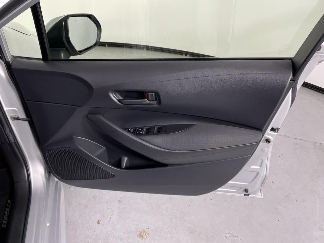 Photo '15' of Toyota Corolla