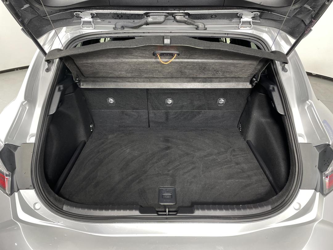 Photo '14' of Toyota Corolla