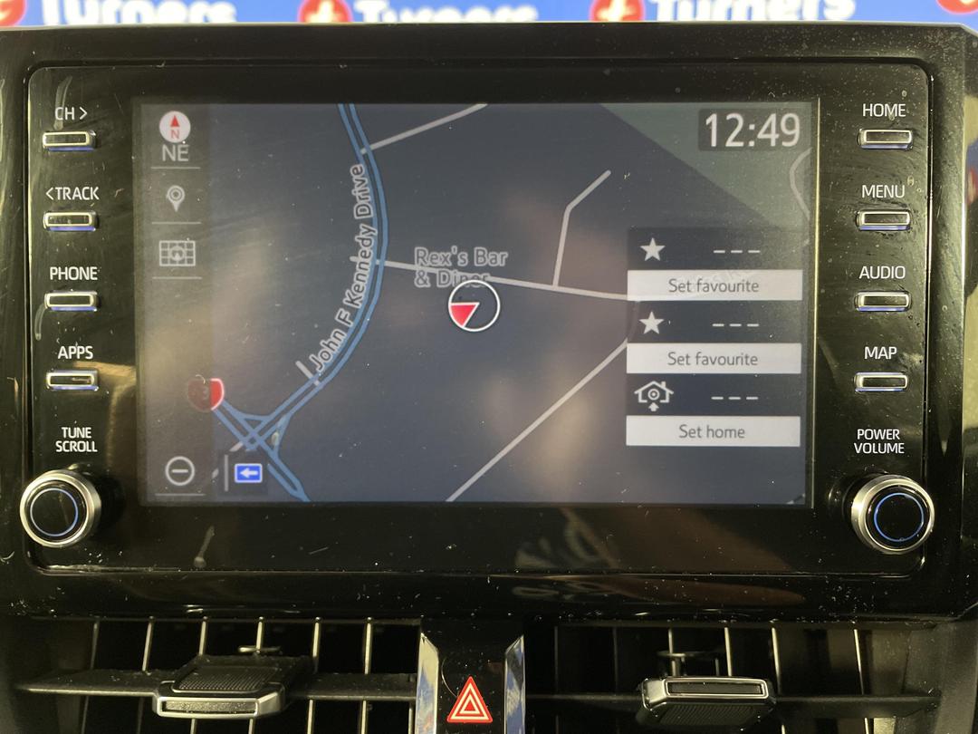 Photo '28' of Toyota Corolla