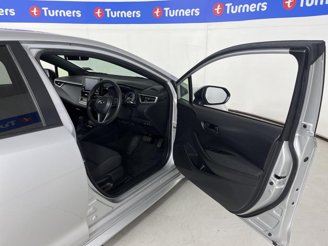 Photo '15' of Toyota Corolla