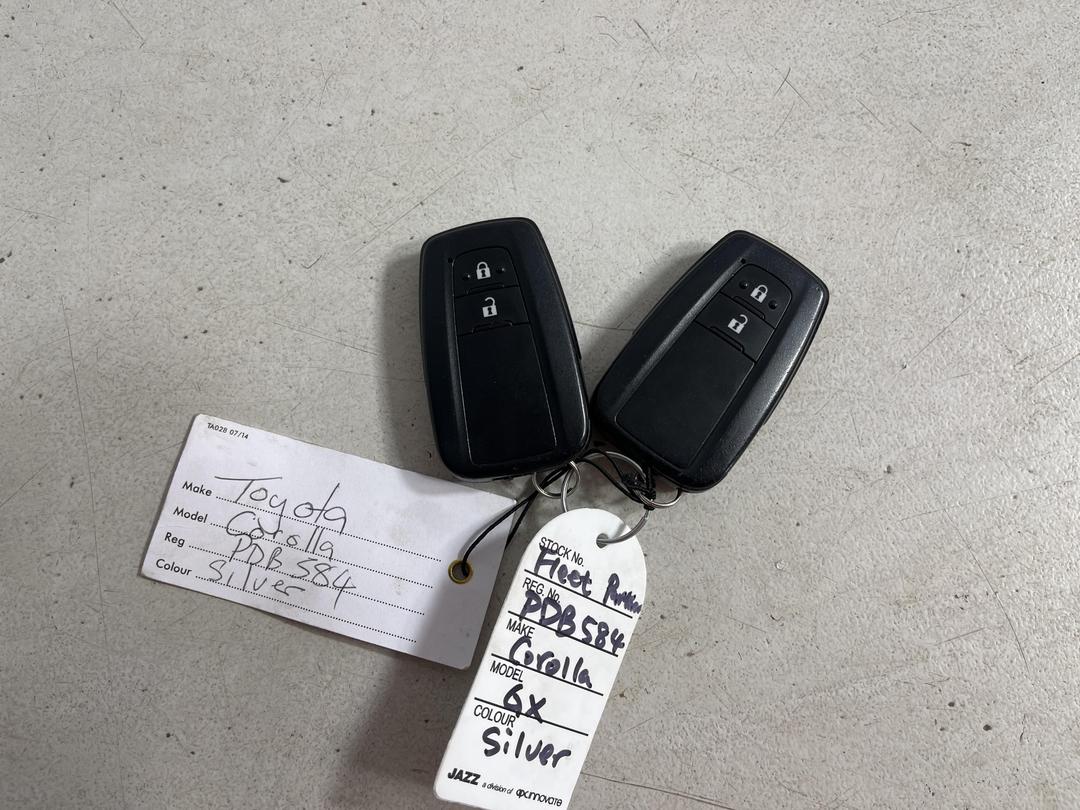 Photo '22' of Toyota Corolla