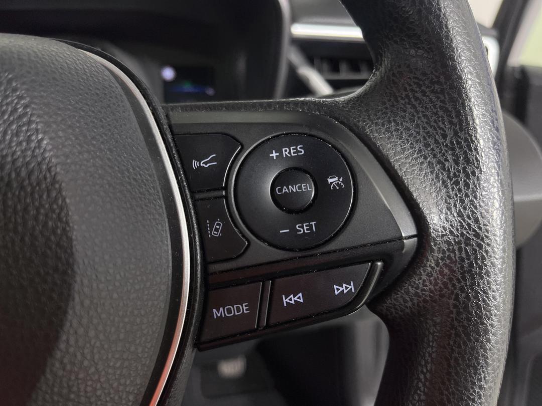 Photo '24' of Toyota Corolla