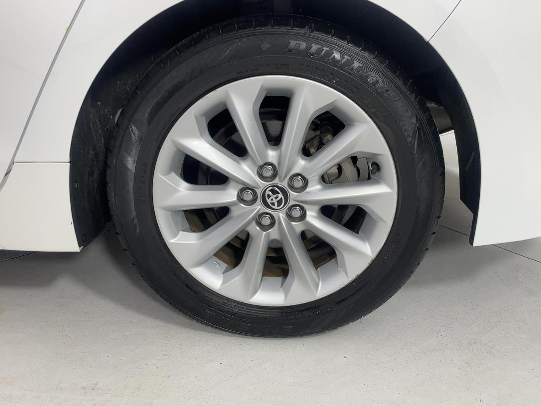 Photo '11' of Toyota Corolla