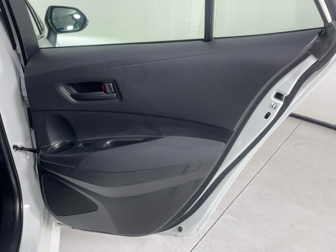 Photo '19' of Toyota Corolla
