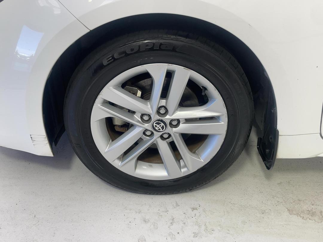 Photo '10' of Toyota Corolla