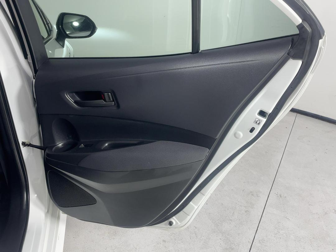 Photo '19' of Toyota Corolla