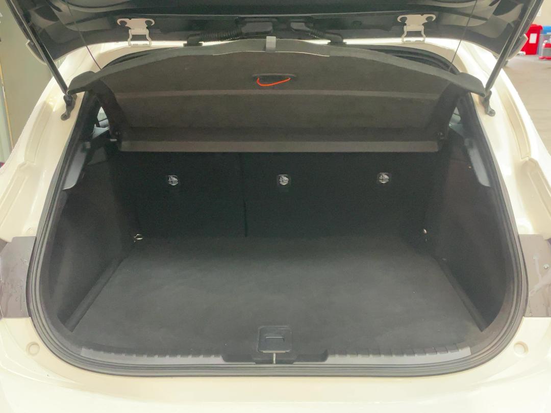 Photo '14' of Toyota Corolla
