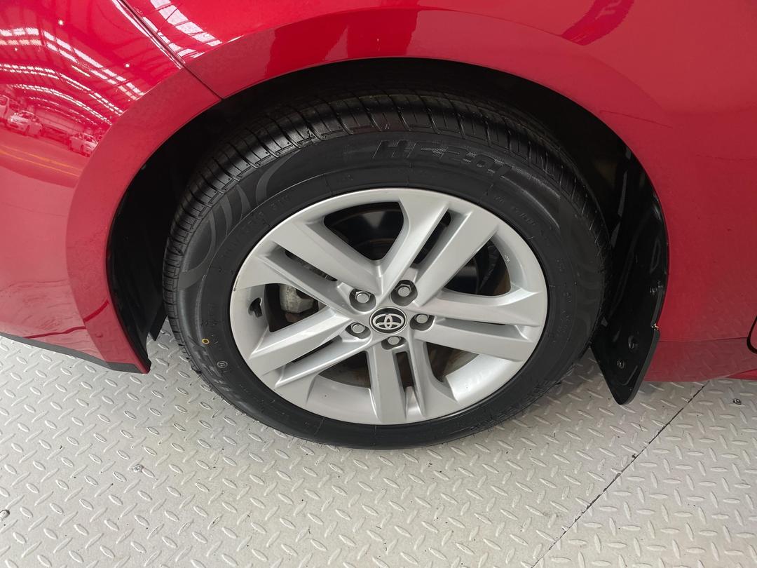 Photo '10' of Toyota Corolla