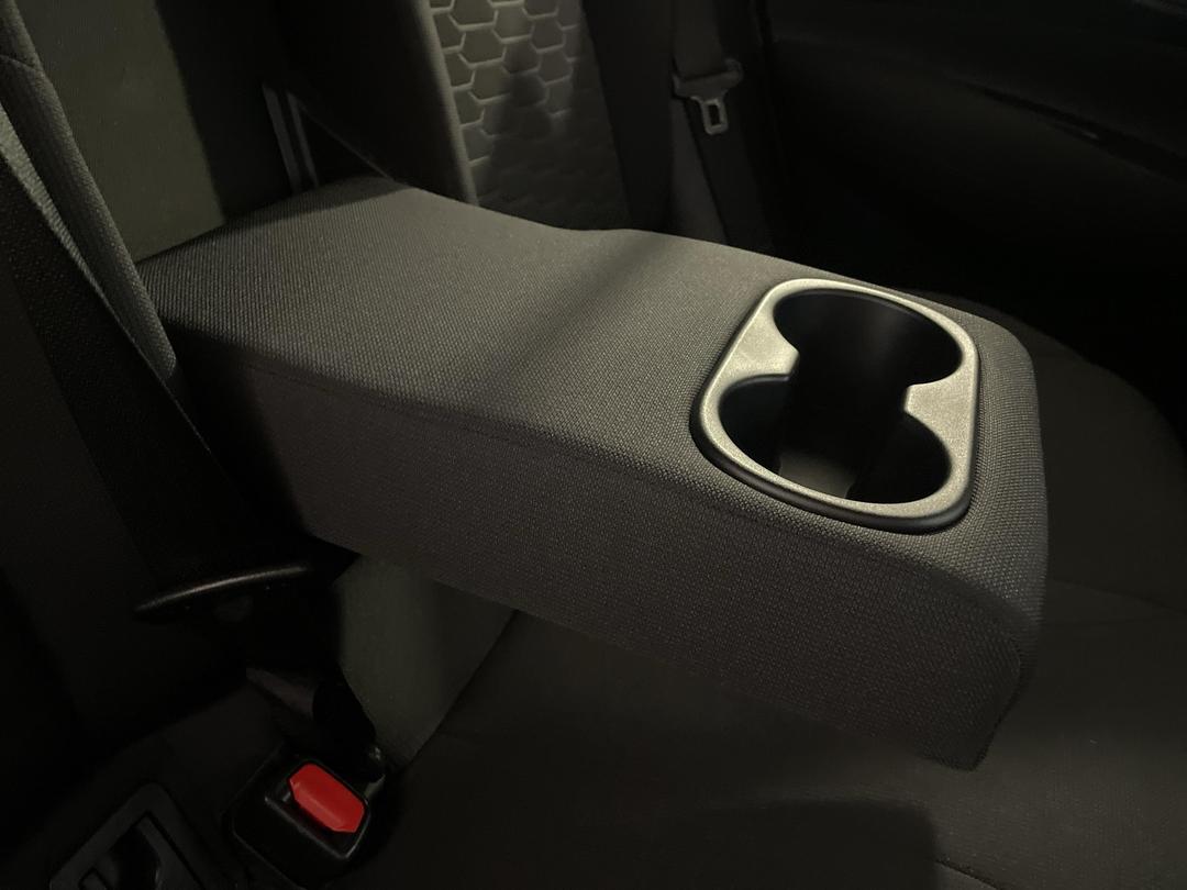 Photo '23' of Toyota Corolla